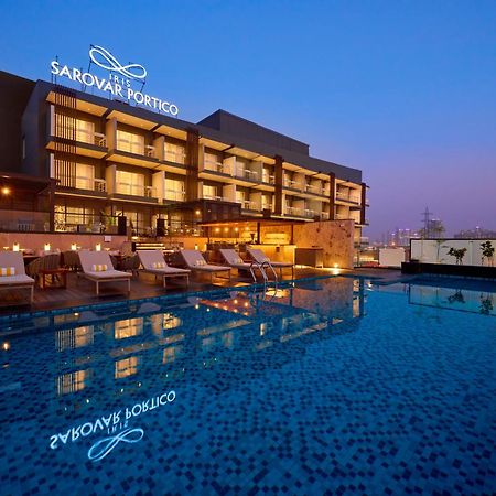 Iris Sarovar Portico Gurgaon Exteriör bild