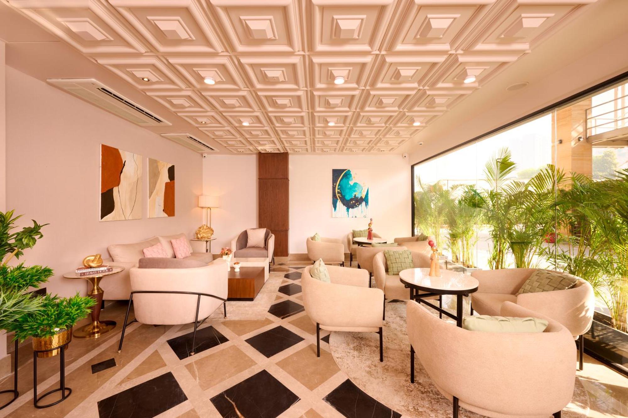 Iris Sarovar Portico Gurgaon Exteriör bild