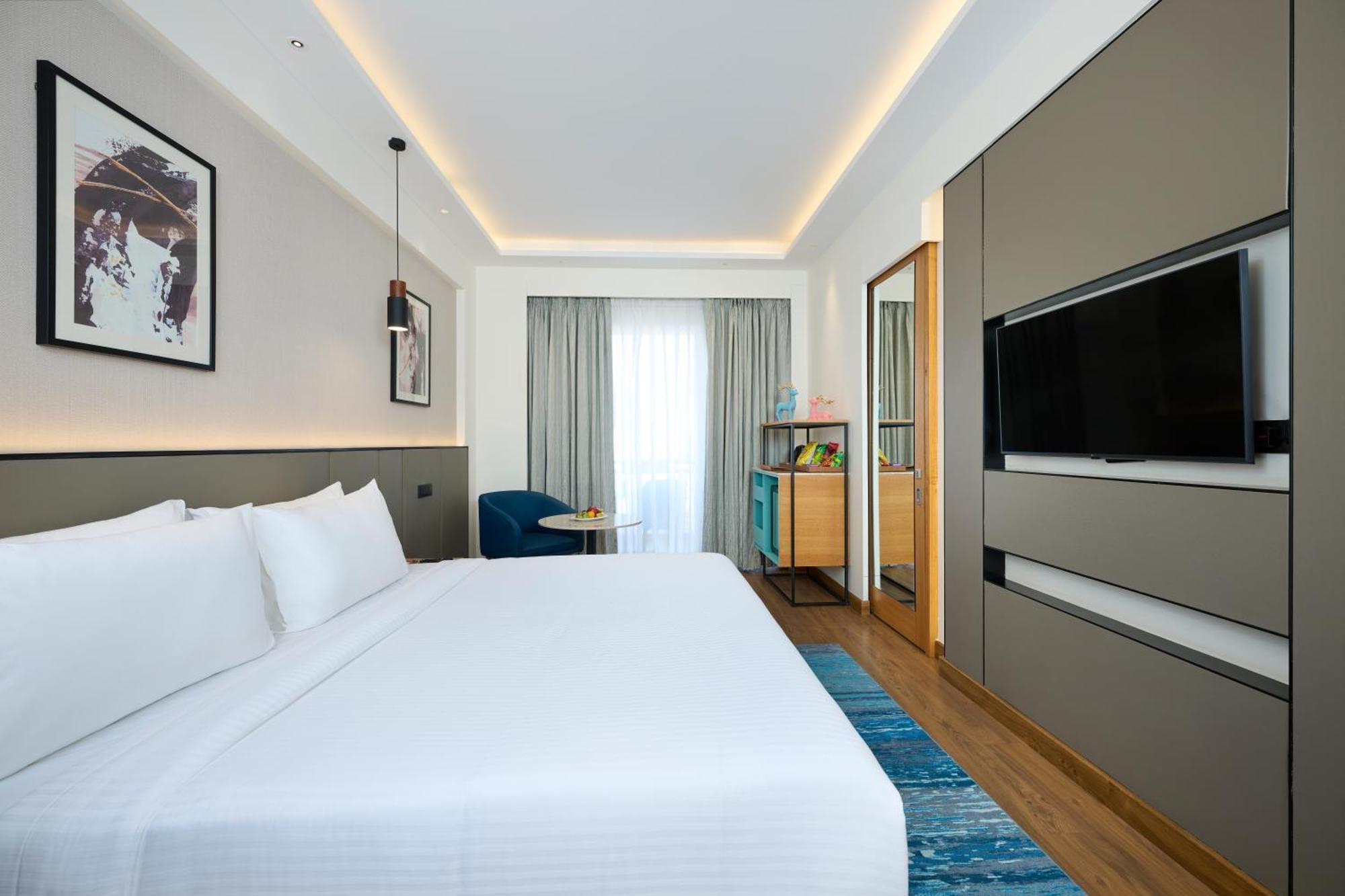 Iris Sarovar Portico Gurgaon Exteriör bild